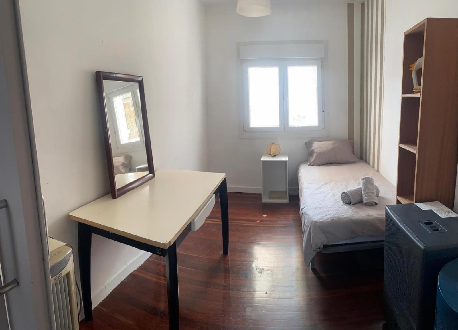 Appartement Avec Terrasse Santoña エクステリア 写真